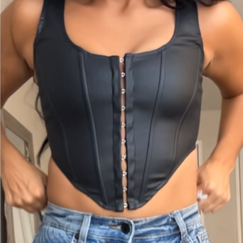 ShopAkira black corset